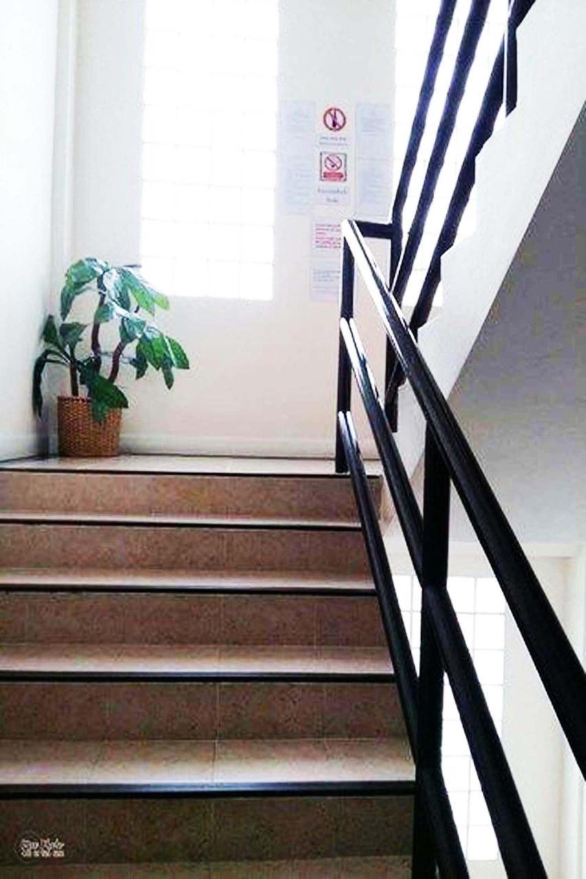Varada Place Чиангмай Екстериор снимка